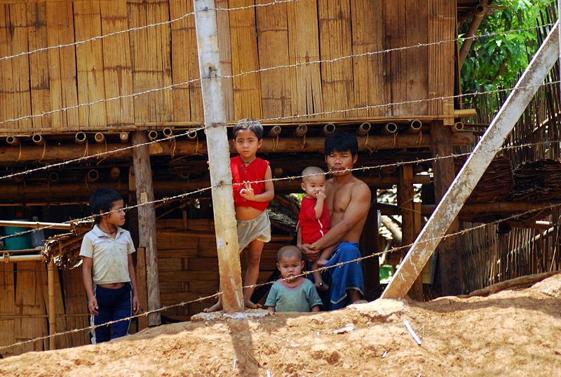 UNHCR Urges Malaysia to Issue Biometric Identity Cards to Rohingya Refugees